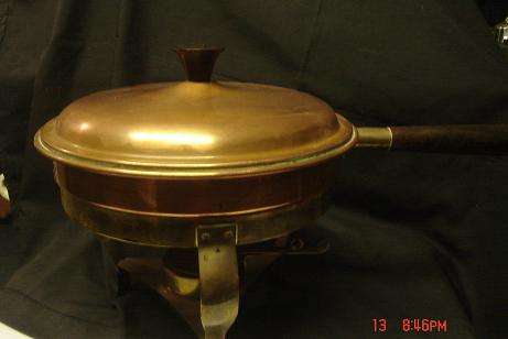COPPER PAN ON STAND