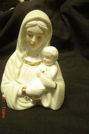 MARY AND CHILD ORNAMENT