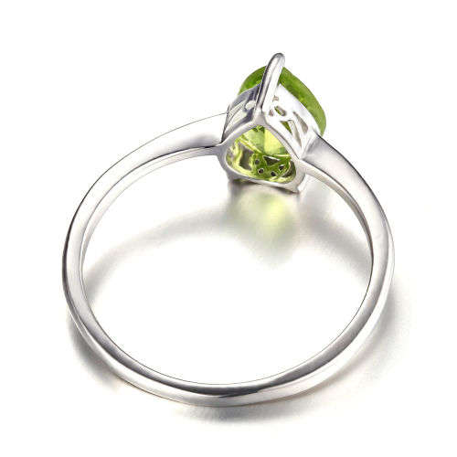 RING~ Genuine Peridot Pear ~size 6~ setting .925silver