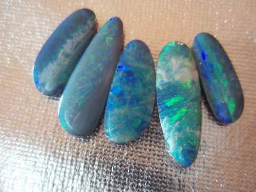 OPAL LOT~5tcw Multi Color Flashing On Blue, Doublet Opal Loose Gemstones Lot