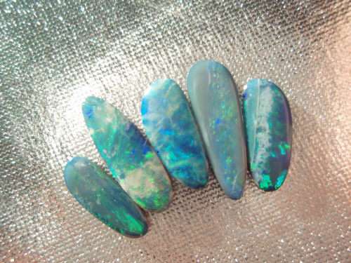 OPAL LOT~5tcw Multi Color Flashing On Blue, Doublet Opal Loose Gemstones Lot