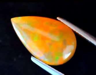OPAL~  7.12cts Large Size! Terrific Rainbow Sparkles in Blocks! 3D Chaff! Top. Welo Opal