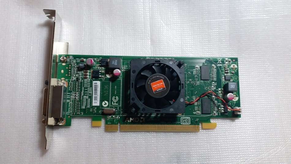 DELL ATI Radeon HD5450 With Double VGA Adapter!! Great Condition