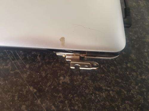 PLEASE READ - Life Digital - ZEDAIR Plus LAPTOP - 15.6` Display, 500GB HDD, Win 10, 4GB Memory