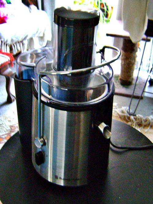 Russell Hobbs Juice Sensation Juice Extractor