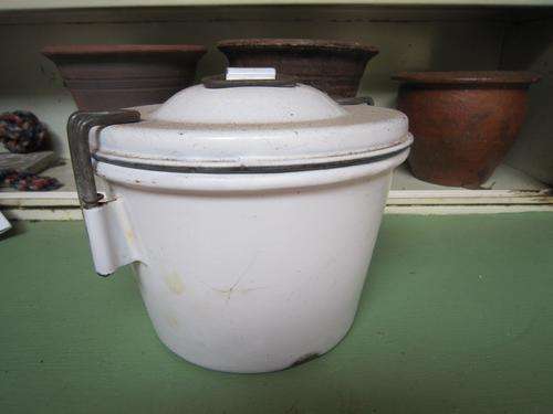 Enamel Pudding Mould