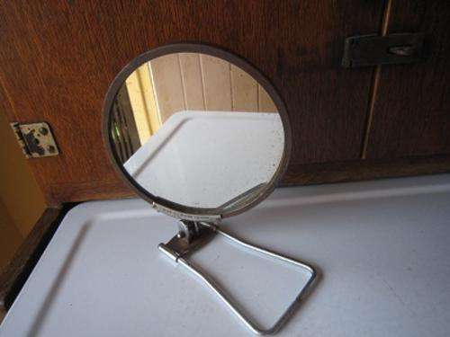 COALPORT SHAVING MIRROR  ITEM NO 252