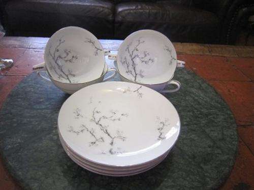 R C JAPAN SOUP BOWLS AND PLATES  ITEM NO 435