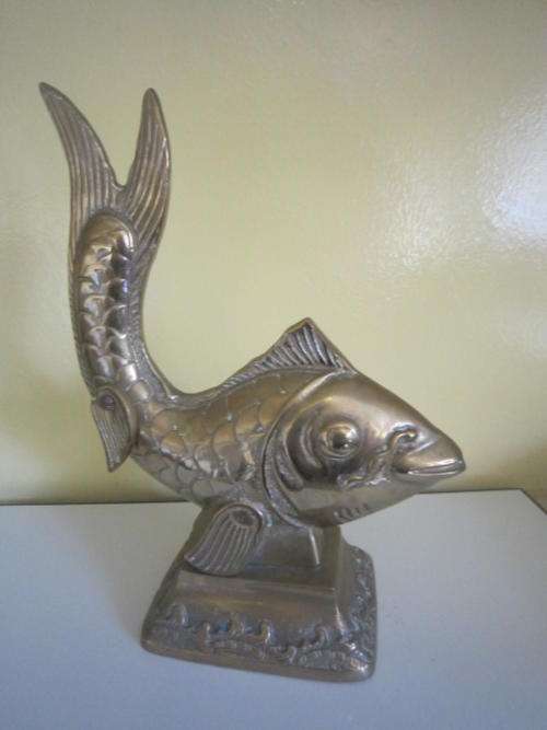 LARGE VINTAGE BRASS "FISH" DOORSTOP   ITEM NO 675