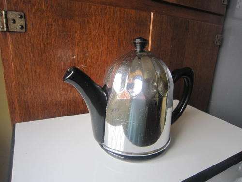 ART DECO BLACK / CHROME EVERHOT COFFEE POT  ITEM NO 950