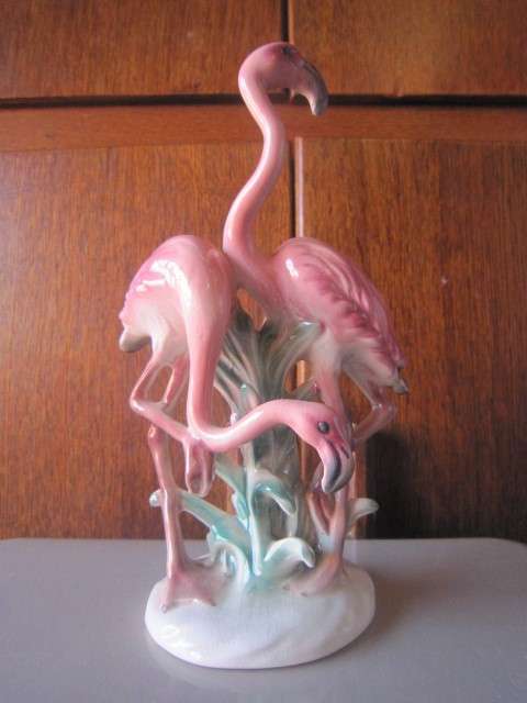 2 PINK FLAMINGOS  ITEM NO 2026