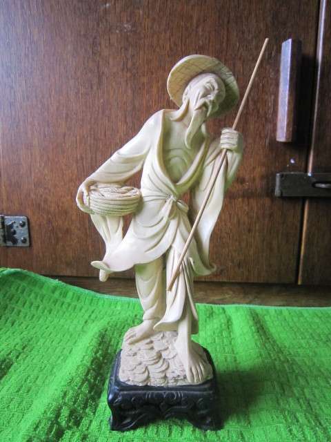 LOVELY ORIENTAL FIGURE OF A FISHERMAN  ITEM NO 2093