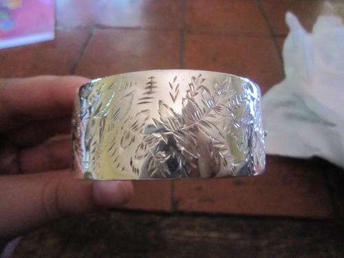 Large victorian Haseler Bros silver hinged bracelet - circa 1883