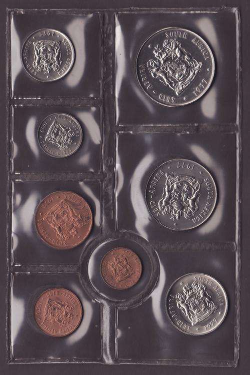 RSA 1977 Mint Pack Half cent to R1 Mintage 20 000