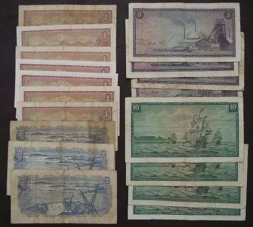 LOT OF SOUTH AFRICA BANKNOTES INCLUDING TW De JONGH TWO, FIVE AND TEN RANDS