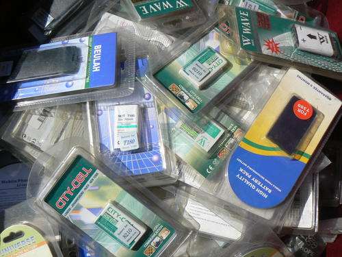 cell phone lucky dip 60 cell battry one bid for all