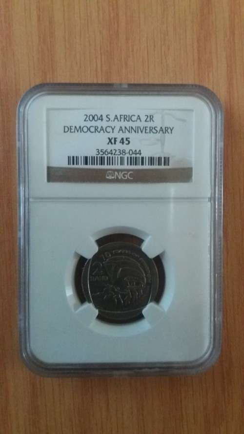 **GREAT BARGAIN !!!  2004 Democracy Anniversary R2 Graded XF45. 4 Available. Bid Per Coin **