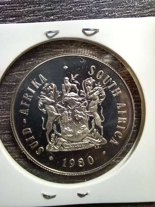 Beautiful 1982 Proof Silver R1 In Coin Flip