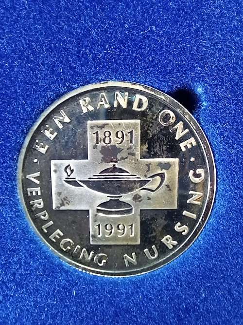 Beautiful 1991 Nursing Silver R1 In SA Mint Box
