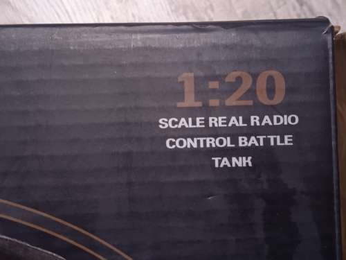 1:20 Scale R/C Simulating Battle Tank