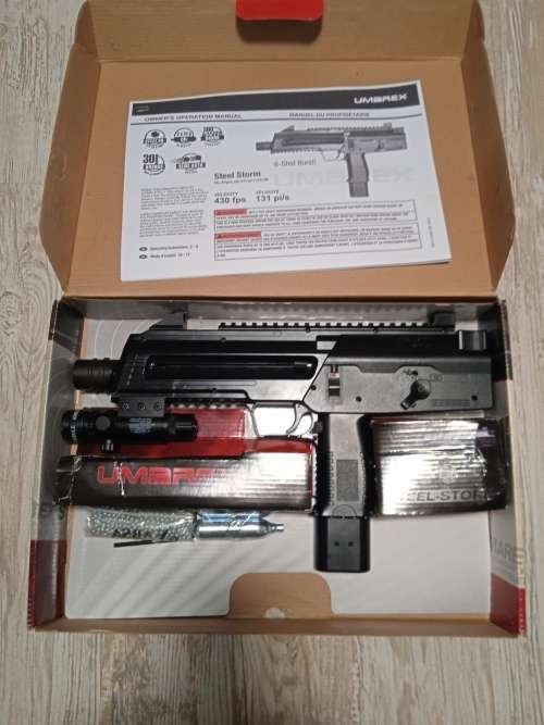 UMAREX STEEL STORM BB GUN 4.5MM FULL AUTO - WITH LASER SCOPE