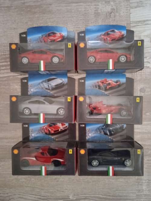 SHELL FERRARI COLLECTION