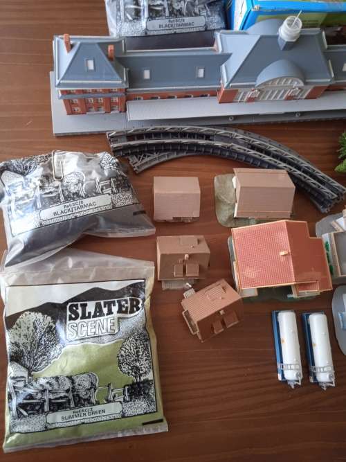 Marklin Z scale trains and accessories