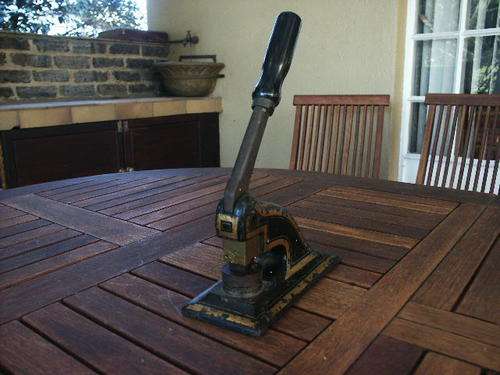 TOOL FOR WAX-SEALING (KLERKSDORP CREAMERY & FREEZING WORKS)
