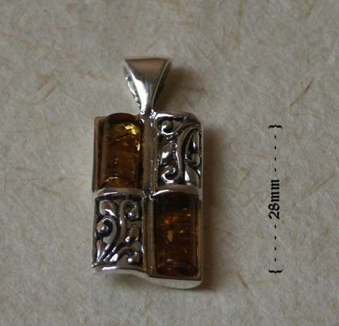 STERLING SILVER PENDANT AMBER