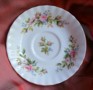 ROYAL ALBERT Moss Rose Saucer