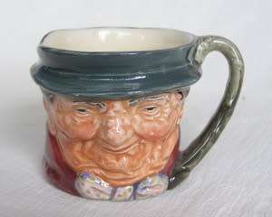 ROYAL DOULTON Miniature Character Jug - Tony Weller