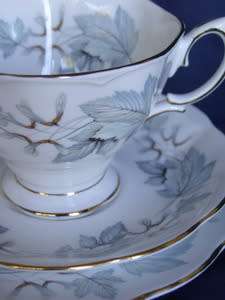 ROYAL ALBERT Silver Maple Trio