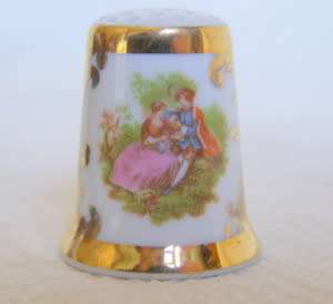 THIMBLE - Gilt-Embossed with Romantic Scene