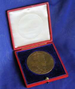 BRONZE MEDALLION - Edward VII Coronation 1902