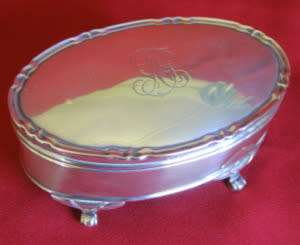 Oval SILVER TRINKET BOX - Birmingham 1912