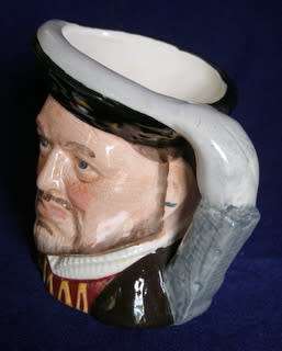 Royal Doulton CHARACTER JUG - Henry VIII
