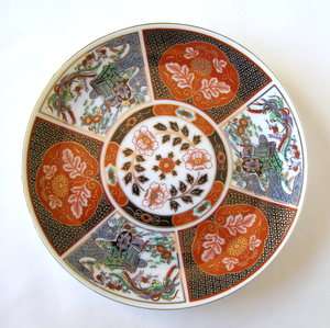 IMARI Plate with Scenes and Pattern