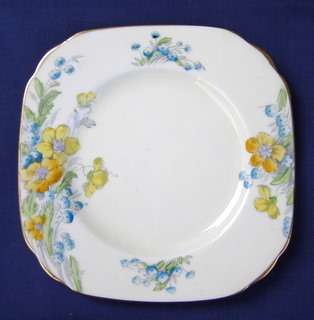 DELPHINE Teaplate with Painted Flowers