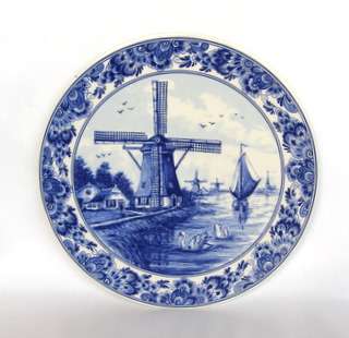 Blue & White DELFT WALL PLATE