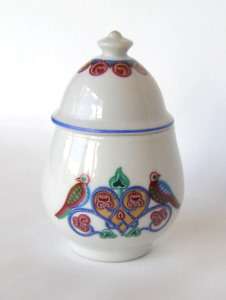 ELIZABETH ARDEN Byzantium Jar with Birds