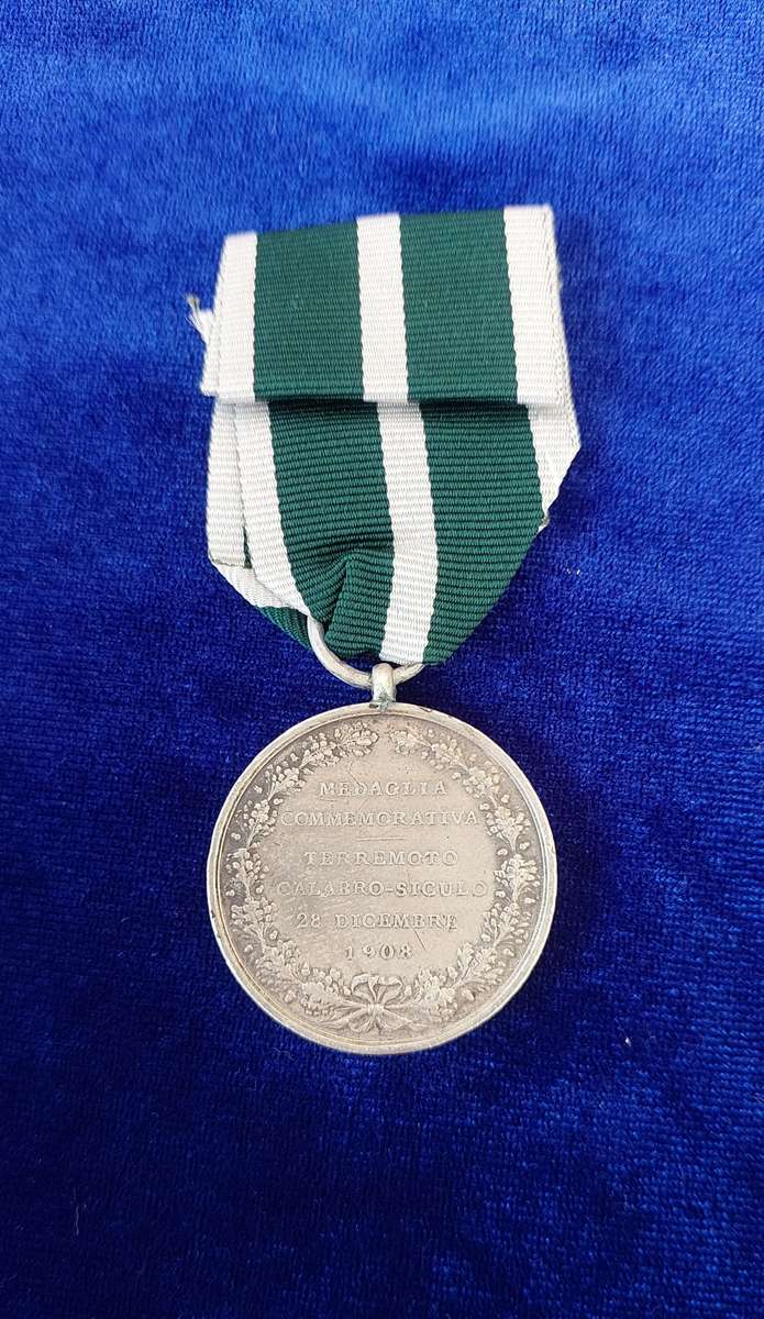 - 1908 Italy Kingdom Messina Earthquake Commemorative Medal -