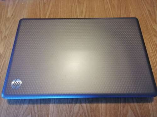 HP G72 17.3", Core i3, 8GB Ram, 1TB HD, DVD, Windows 10 Pro