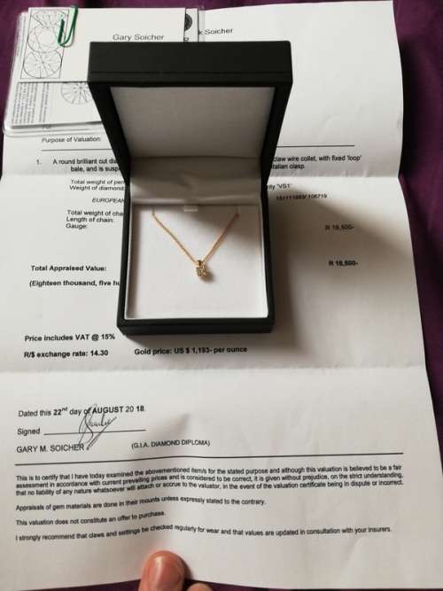 0.368 carat diamond pendant [certified] on 18 carat gold chain