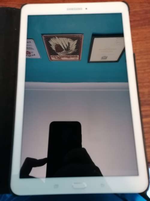 SAMSUNG GALAXY TAB E | WIFI | SIM | 8GB | 9.6` | SM-T561 | 1200 x 800 Pixels