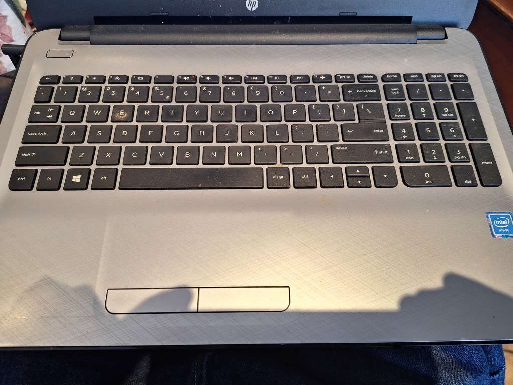 HP laptop 15-ac100ni 15.6" Celeron Notebook