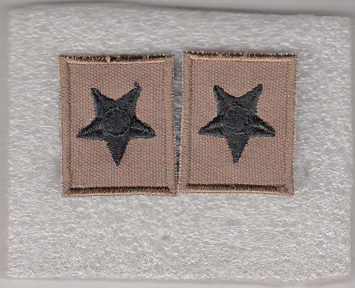 2nd         LIEUTENANT  COLLAR RANK FIELD DRESS 1990s