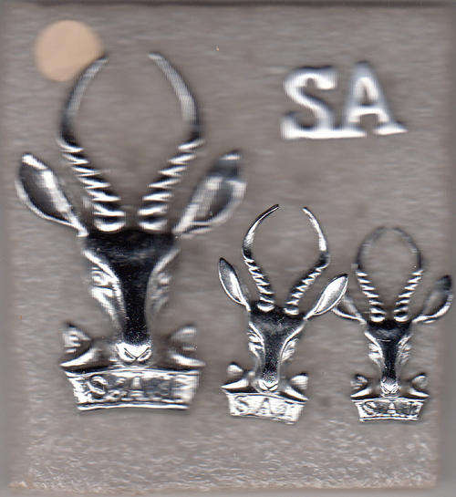 S.A. INFANTRY CORPS VARIATION OF CAP AND COLLAR BADGES