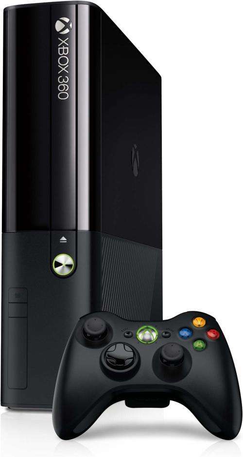 Microsoft Xbox 360 Black 500GB HDD console &  4 Controls