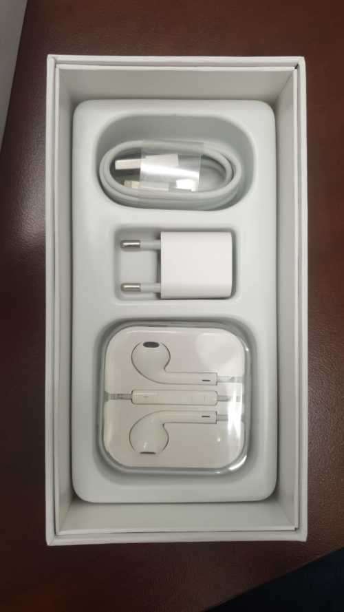 Apple iPhone 5S 16GB Fully Refurbished AAA Grade Boxed & All Accessories