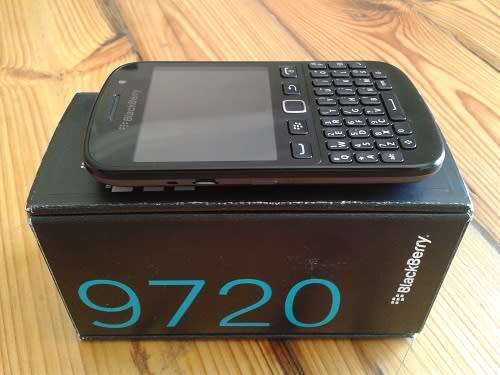 Blackberry Bold 9720 Demo